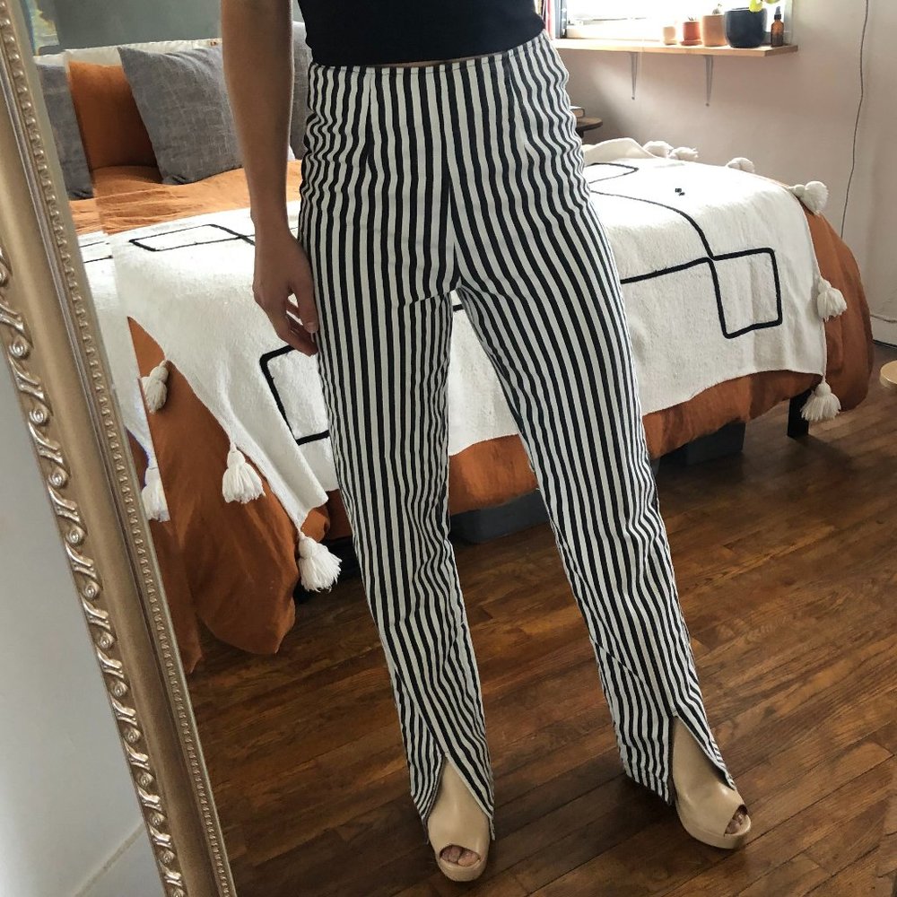 Black & White Pinstripe Highwaisted Pants